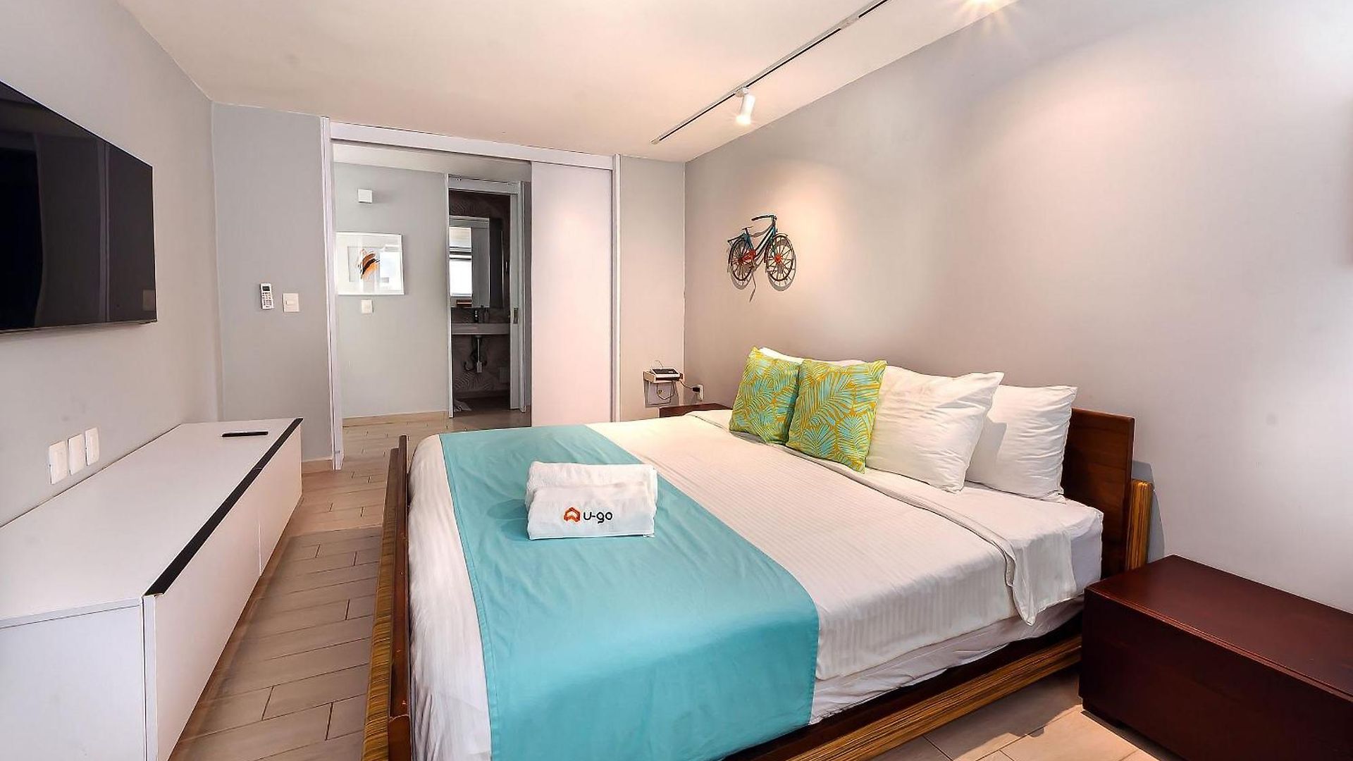 Apartamento U-go Edificio Faro En El Laguito,
