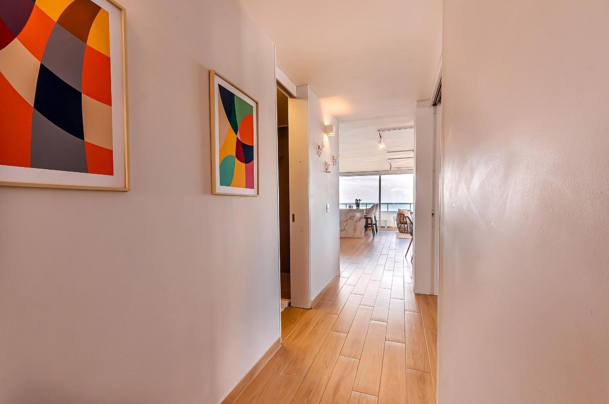 U-go Edificio Faro En El Laguito, *